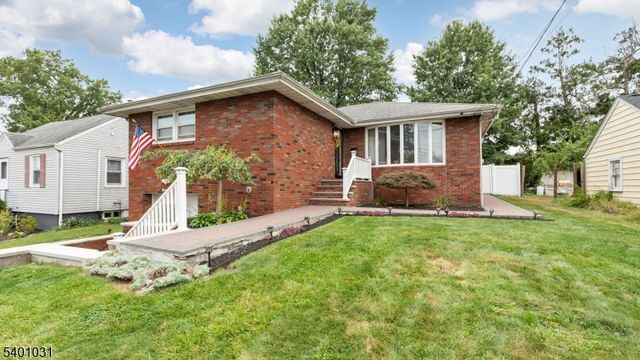 29 Cornell St, Woodbridge Twp., NJ 07001