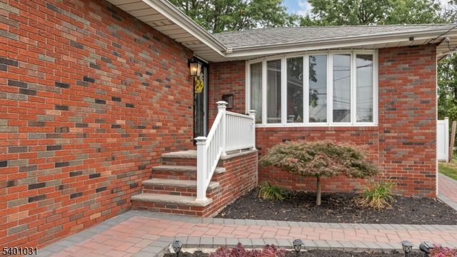 29 Cornell St, Woodbridge Twp., NJ 07001