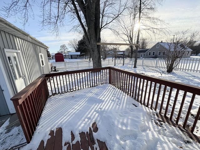 8231 MAPLE STREET, Pittsville, WI 54466