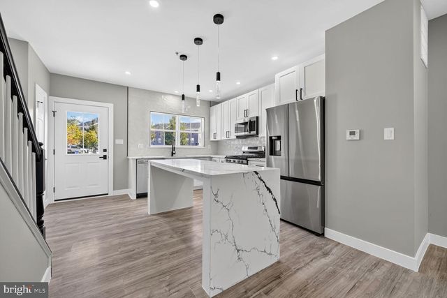 1723 STANTON TER SE, Washington, DC 20020