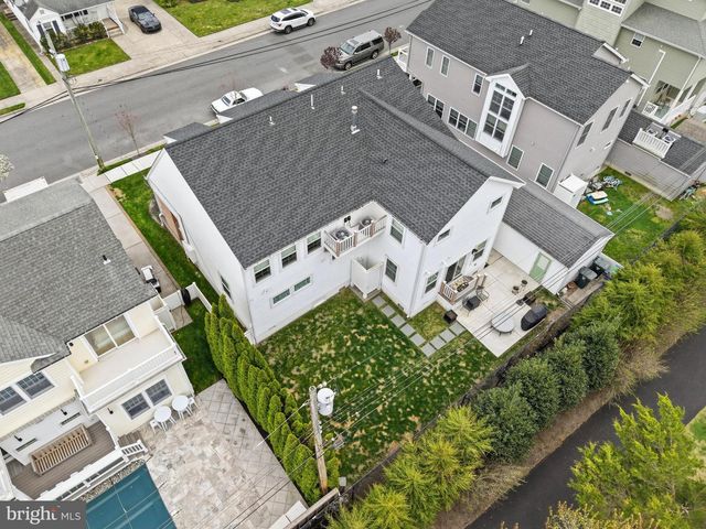 312 N HUNTINGTON AVE, Margate City, NJ 08402