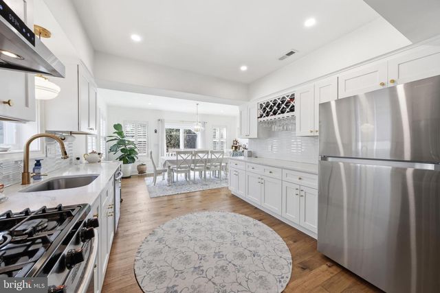 312 N HUNTINGTON AVE, Margate City, NJ 08402
