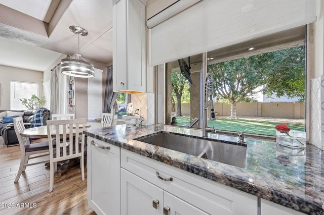 19412 N 60th Avenue, Glendale, AZ 85308