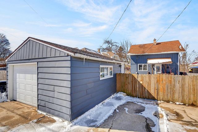 1139 Jefferson STREET, Racine, WI 53404