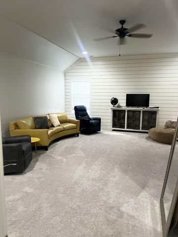 1006 Alpaca DR, Spring Hill, TN 37174