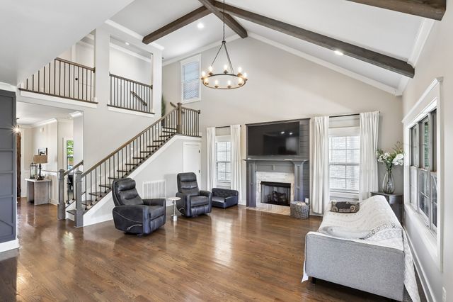 1006 Alpaca DR, Spring Hill, TN 37174