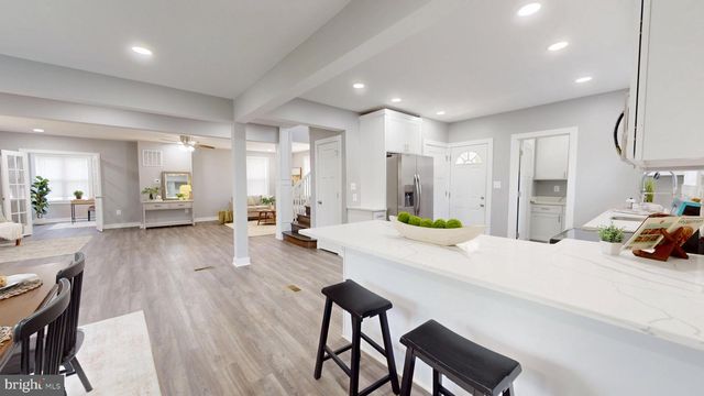 5728 CLOVER RD, Baltimore, MD 21215