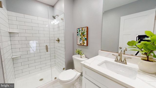 5728 CLOVER RD, Baltimore, MD 21215