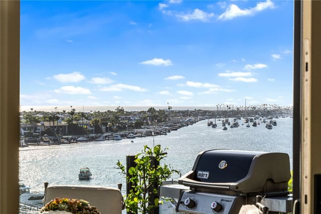2301 Pacific Drive, Corona Del Mar, CA 92625