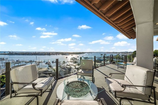 2301 Pacific Drive, Corona Del Mar, CA 92625