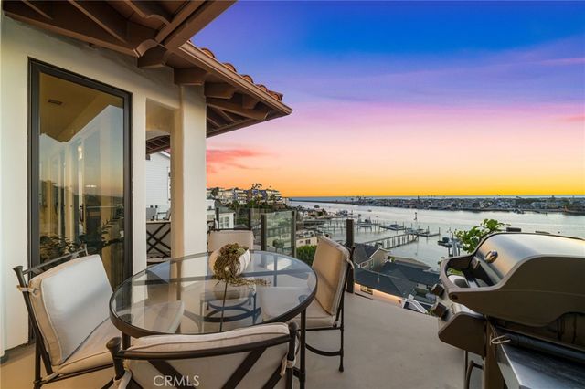 2301 Pacific Drive, Corona Del Mar, CA 92625