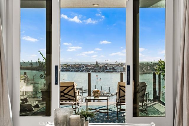 2301 Pacific Drive, Corona Del Mar, CA 92625