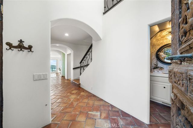 2301 Pacific Drive, Corona Del Mar, CA 92625