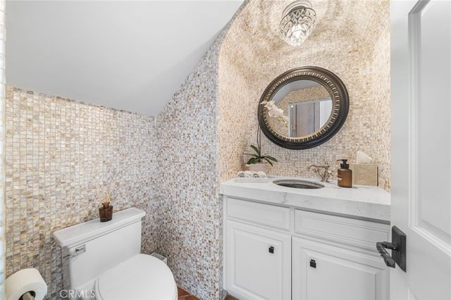 2301 Pacific Drive, Corona Del Mar, CA 92625