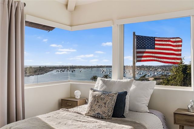 2301 Pacific Drive, Corona Del Mar, CA 92625