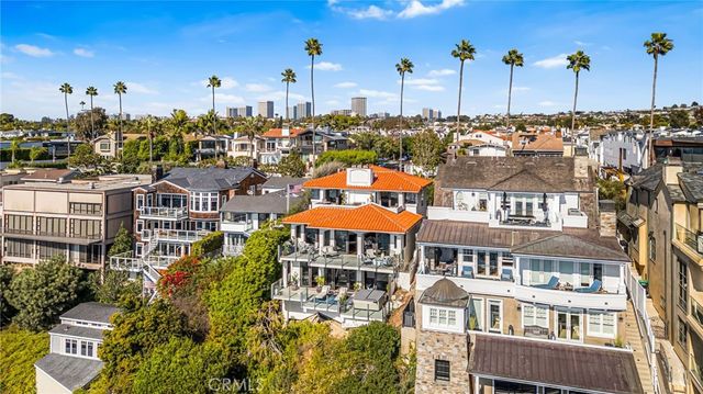 2301 Pacific Drive, Corona Del Mar, CA 92625