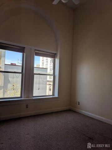 385 GEORGE Street 3B, New Brunswick, NJ 08846