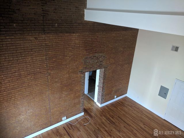 385 GEORGE Street 3B, New Brunswick, NJ 08846