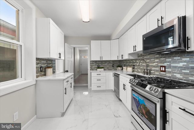 1015 S KENWOOD AVE, Baltimore, MD 21224