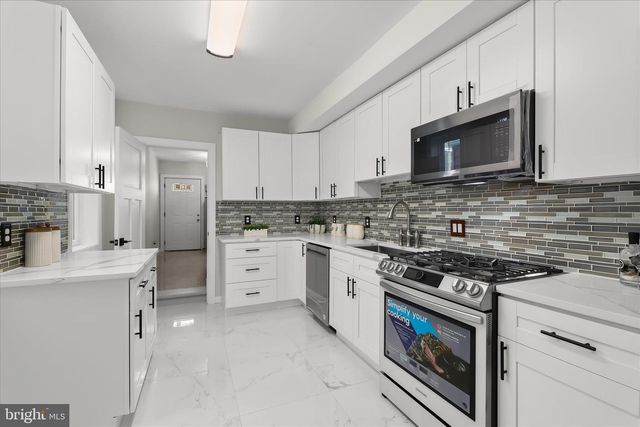 1015 S KENWOOD AVE, Baltimore, MD 21224