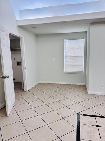 7618 Linden Street, Houston, TX 77012