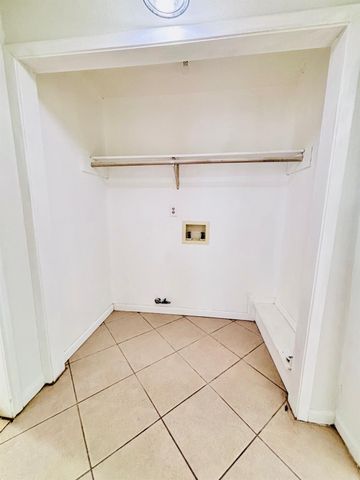 7618 Linden Street, Houston, TX 77012