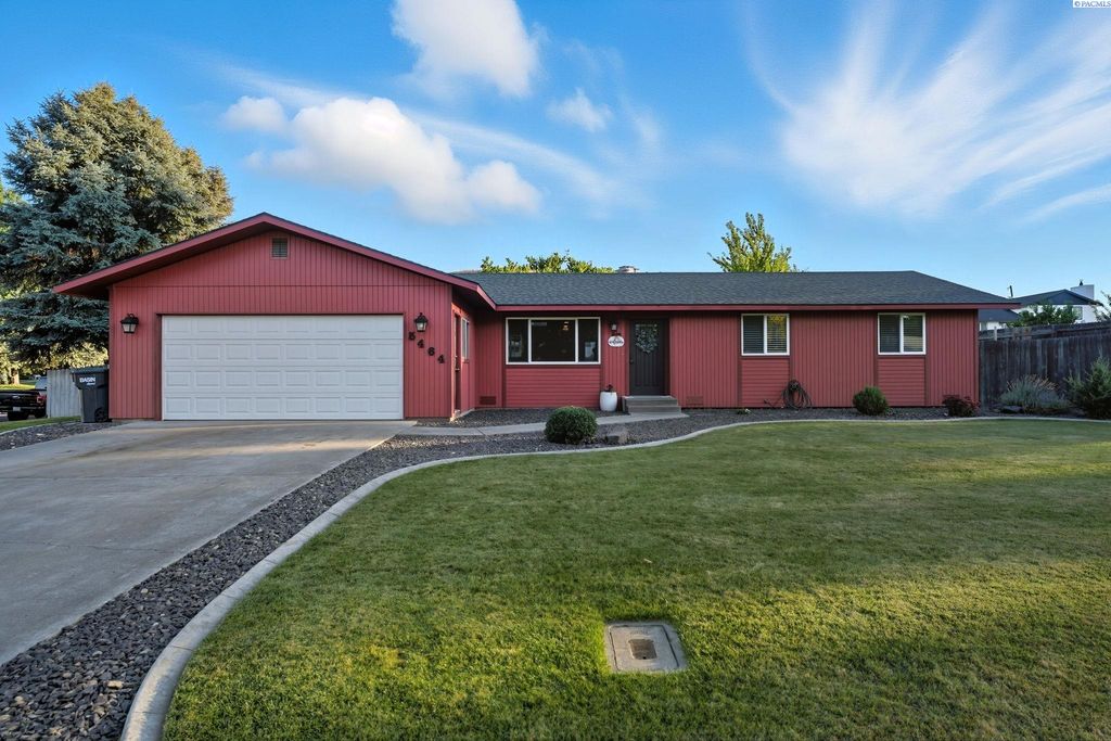 5464 Fern Loop, West Richland, WA 99353