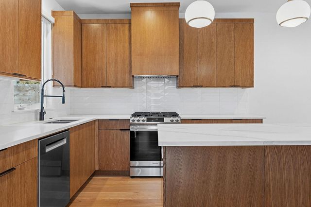 2921 Lyons RD 1, Austin, TX 78702