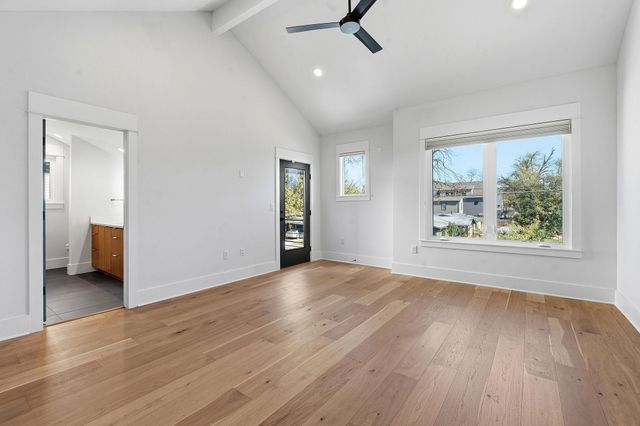 2921 Lyons RD 1, Austin, TX 78702