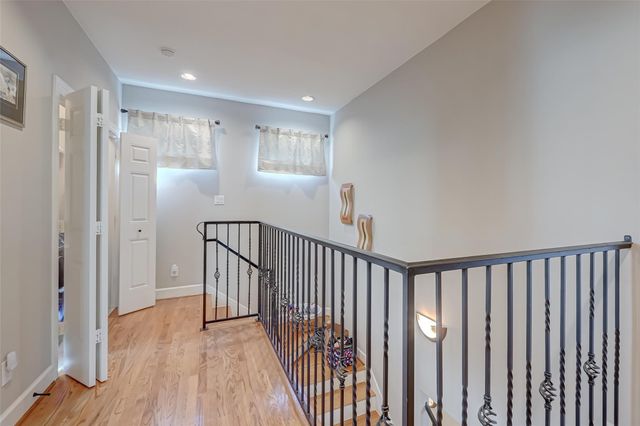 410 Fowler Street, Houston, TX 77007