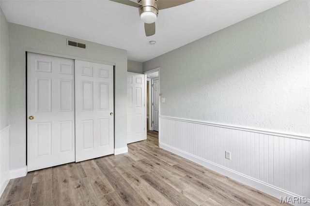 1968 Greenglen Drive 101, Kirkwood, MO 63122