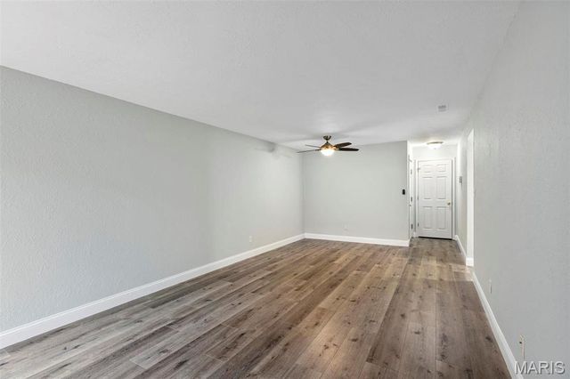 1968 Greenglen Drive 101, Kirkwood, MO 63122