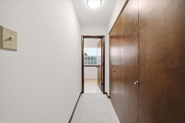 188 Goodview Drive, Valparaiso, IN 46385