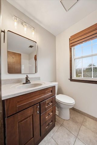 188 Goodview Drive, Valparaiso, IN 46385