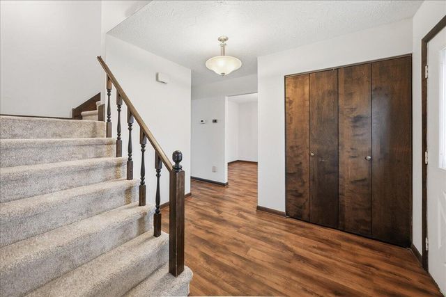 188 Goodview Drive, Valparaiso, IN 46385