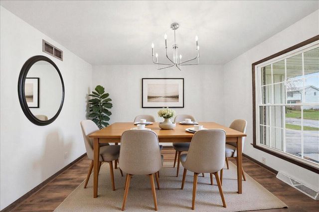 188 Goodview Drive, Valparaiso, IN 46385