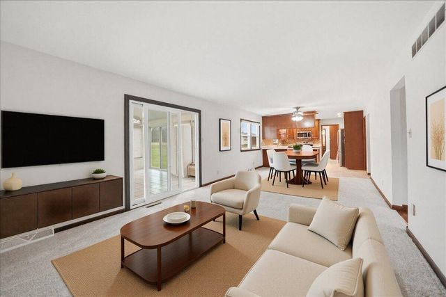 188 Goodview Drive, Valparaiso, IN 46385