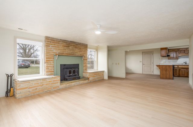 1571 Hwy 215 Spur, Brighton, MO 65617