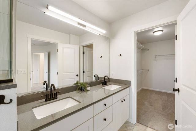 3413 E Grandview Avenue, Tacoma, WA 98404