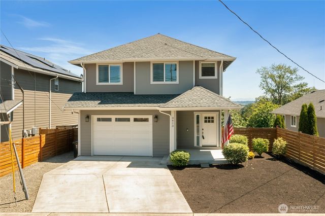 3413 E Grandview Avenue, Tacoma, WA 98404