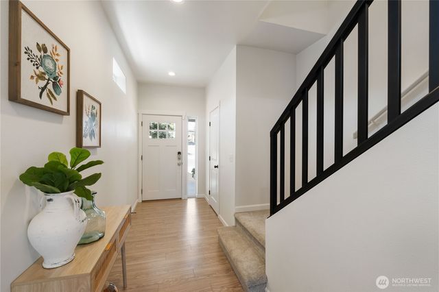 3413 E Grandview Avenue, Tacoma, WA 98404