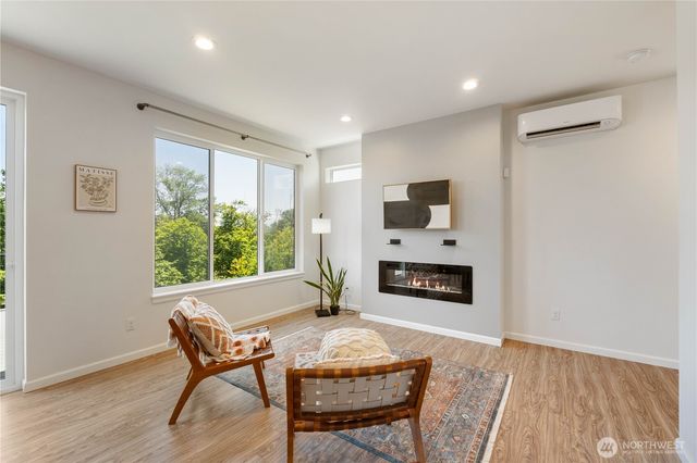 3413 E Grandview Avenue, Tacoma, WA 98404