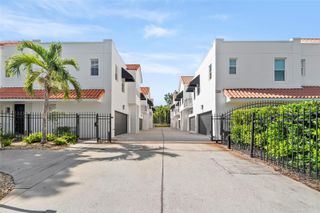 3210 W HORATIO STREET 6, Tampa, FL 33609