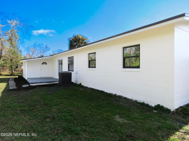 43 N SARATOGA Circle N, Atlantic Beach, FL 32233