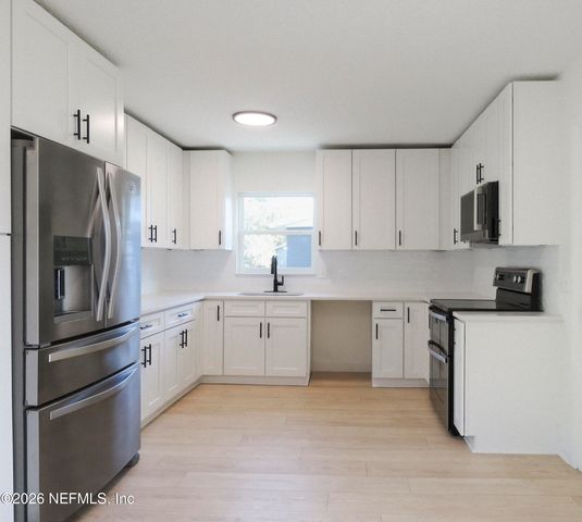 43 N SARATOGA Circle N, Atlantic Beach, FL 32233