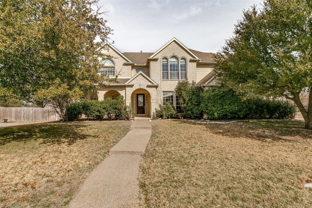445 Chesapeake Lane, Southlake, TX 76092