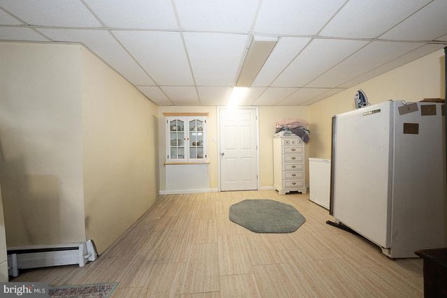 9 BUCKWALTER RD, Audubon, PA 19403