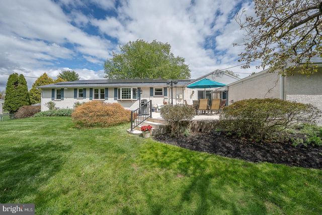 9 BUCKWALTER RD, Audubon, PA 19403