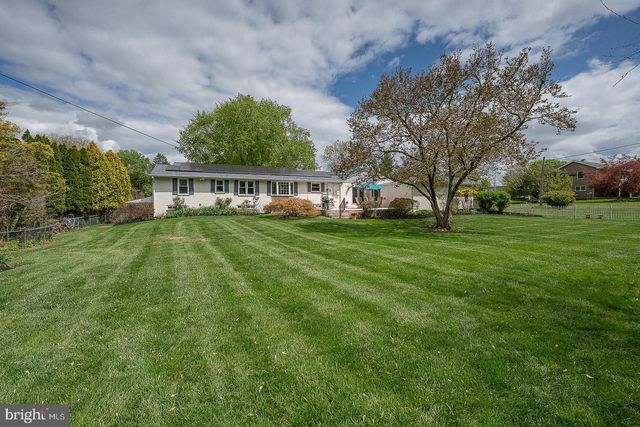 9 BUCKWALTER RD, Audubon, PA 19403