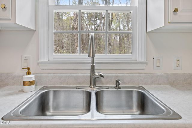 1614 Rogers Pointe Lane, Creedmoor, NC 27522